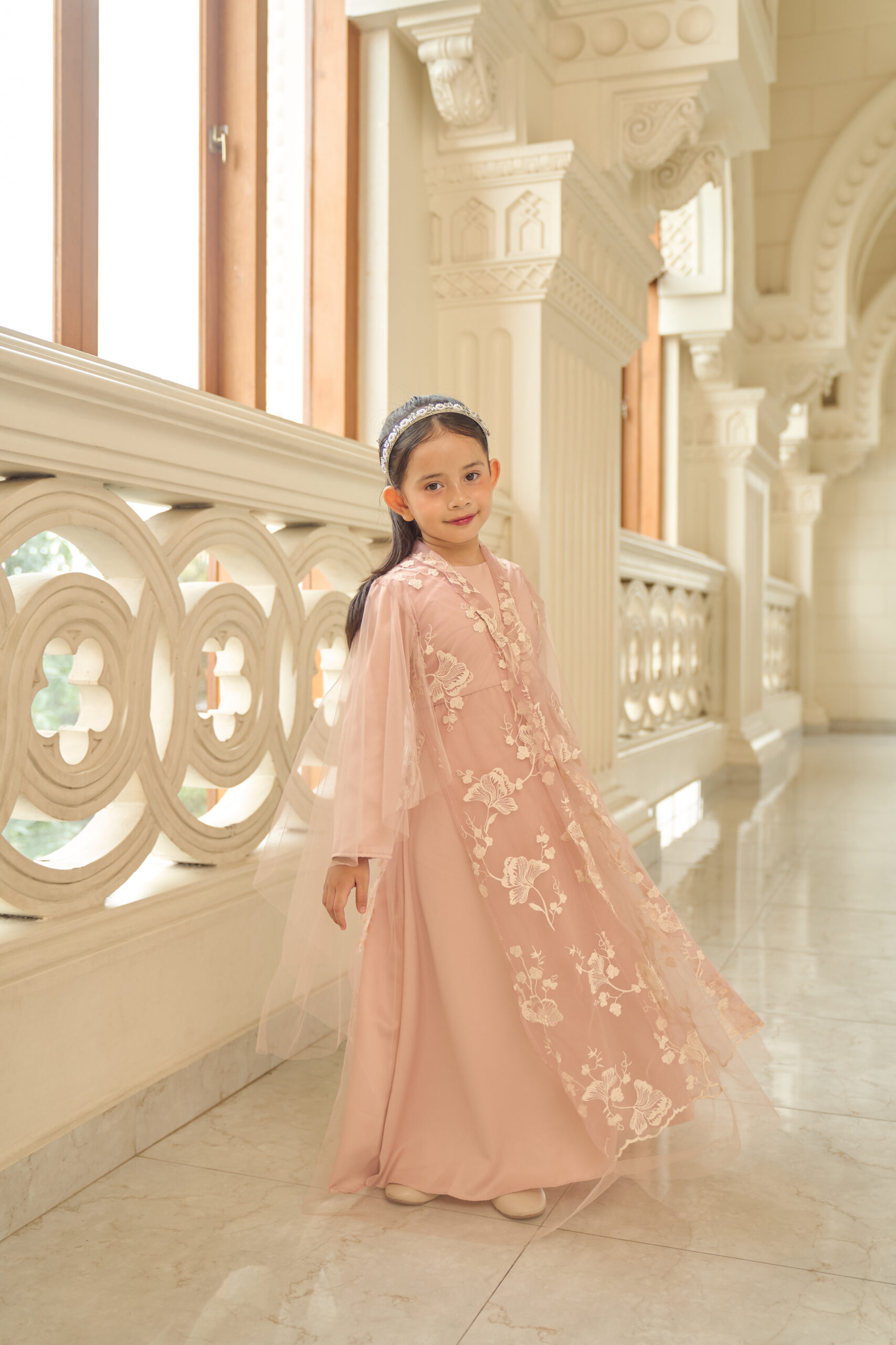 RIAD REVERIE - RAYA FAMILY PINK - Image 4
